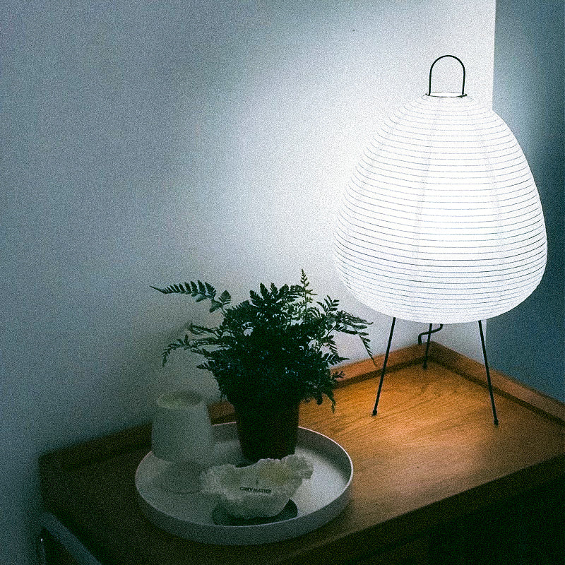 SUSAN– JAPANESE RICE PAPER TABLE LAMP
