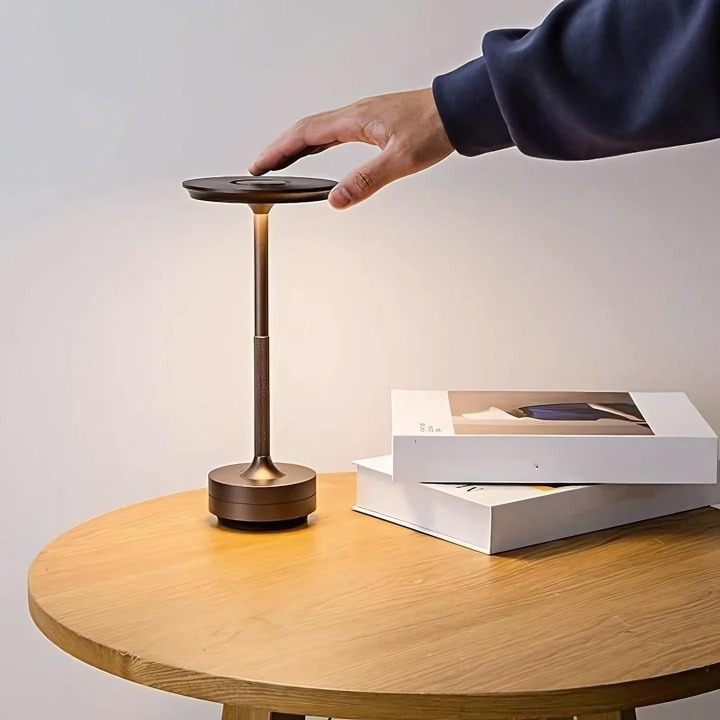 CHARLES – TABLE LAMP
