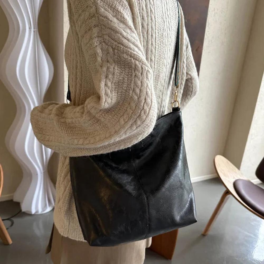 BRIDGET – VINTAGE LEATHER SHOULDER BAG