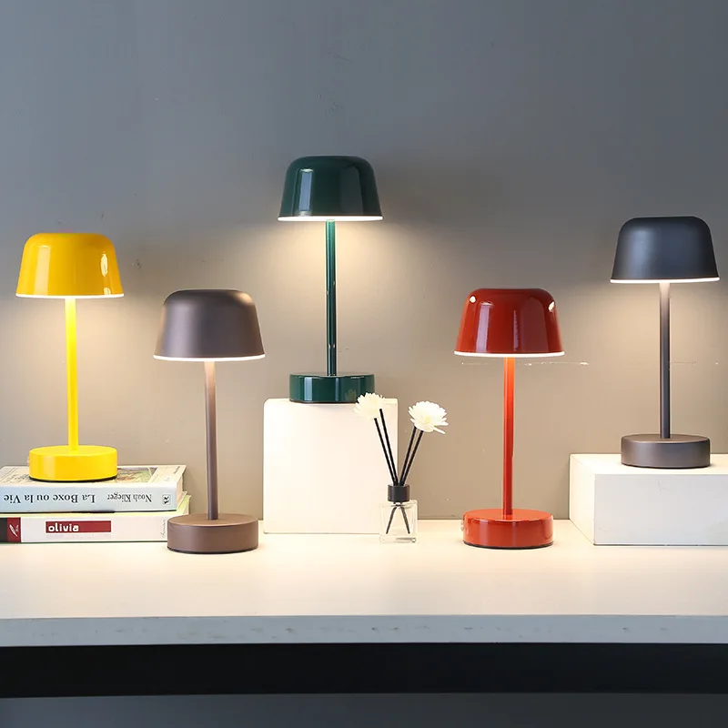 MILDRED – TABLE LAMP