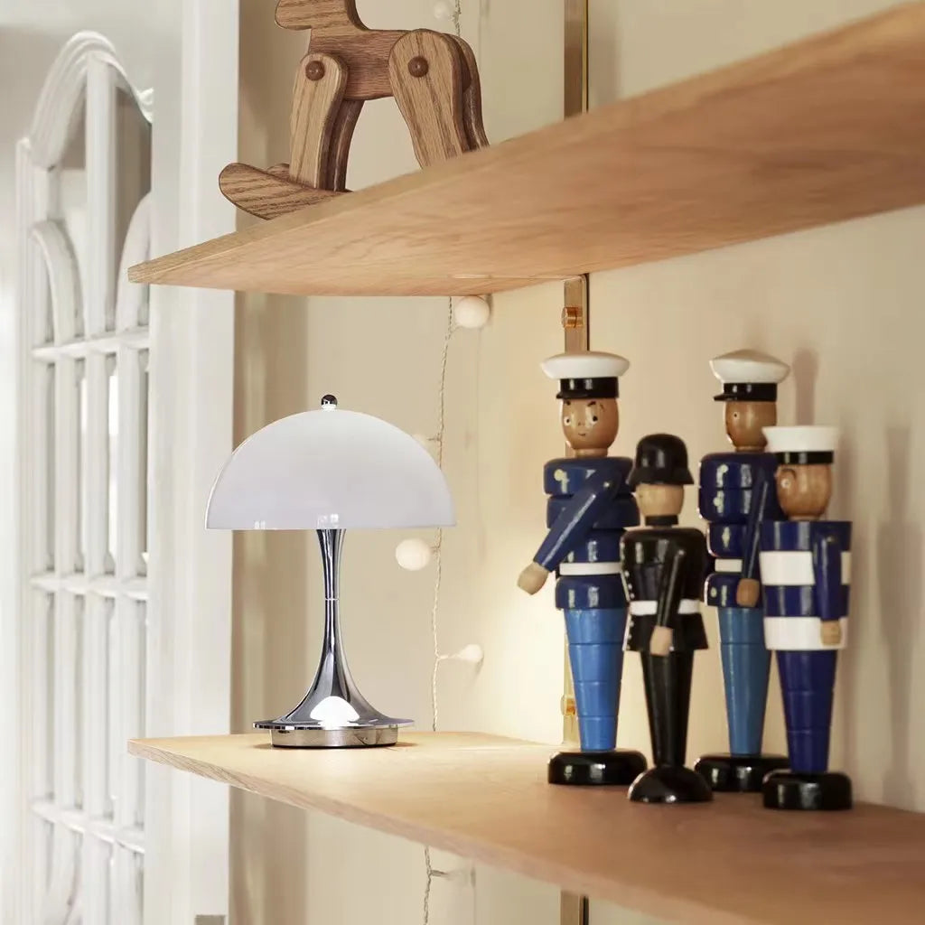 PATRICIA – RECHARGEABLE TABLE LAMP