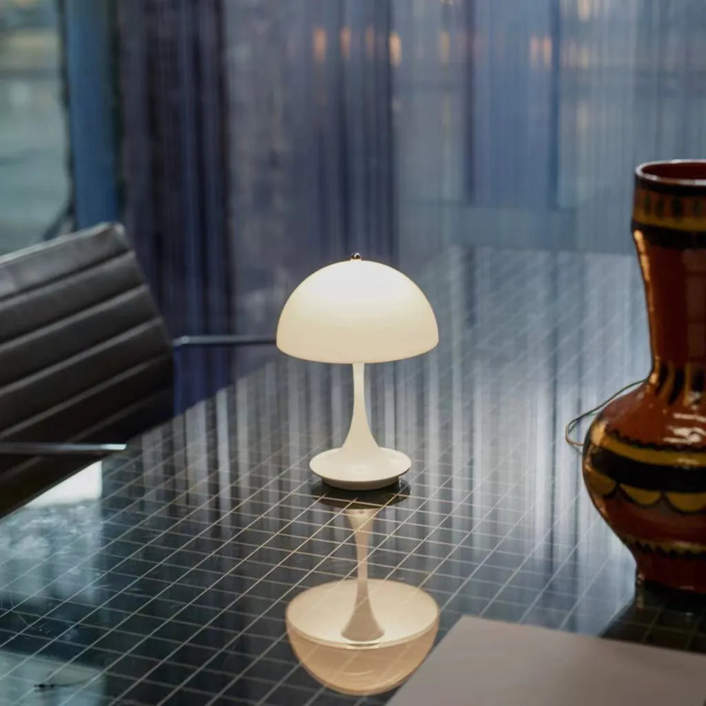PATRICIA – RECHARGEABLE TABLE LAMP