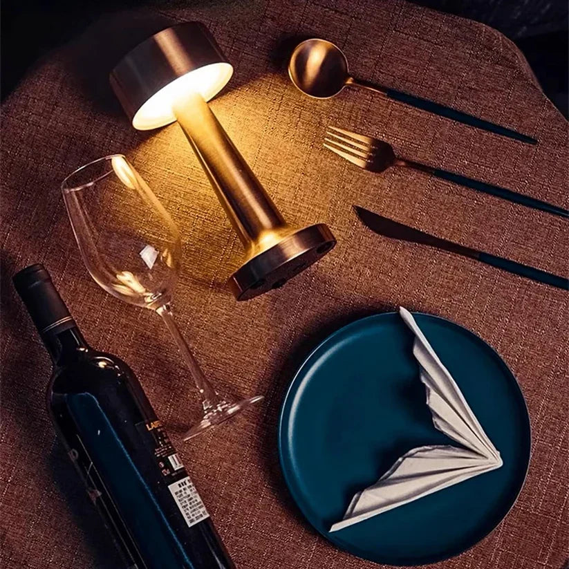 FINN – TABLE LAMP