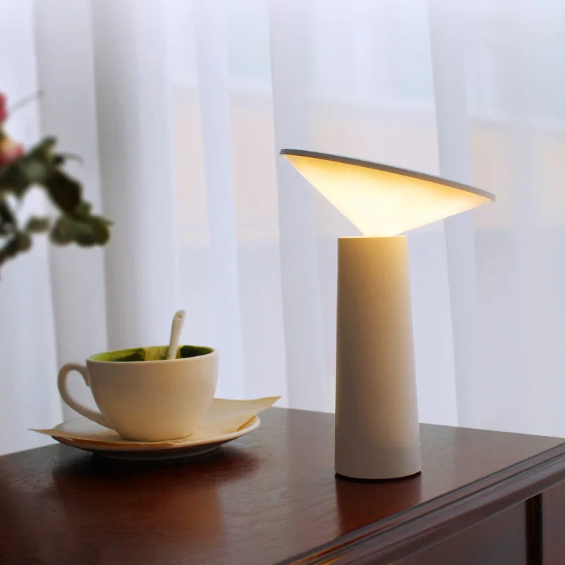 JENNIFER– WIRELESS TABLE LAMP