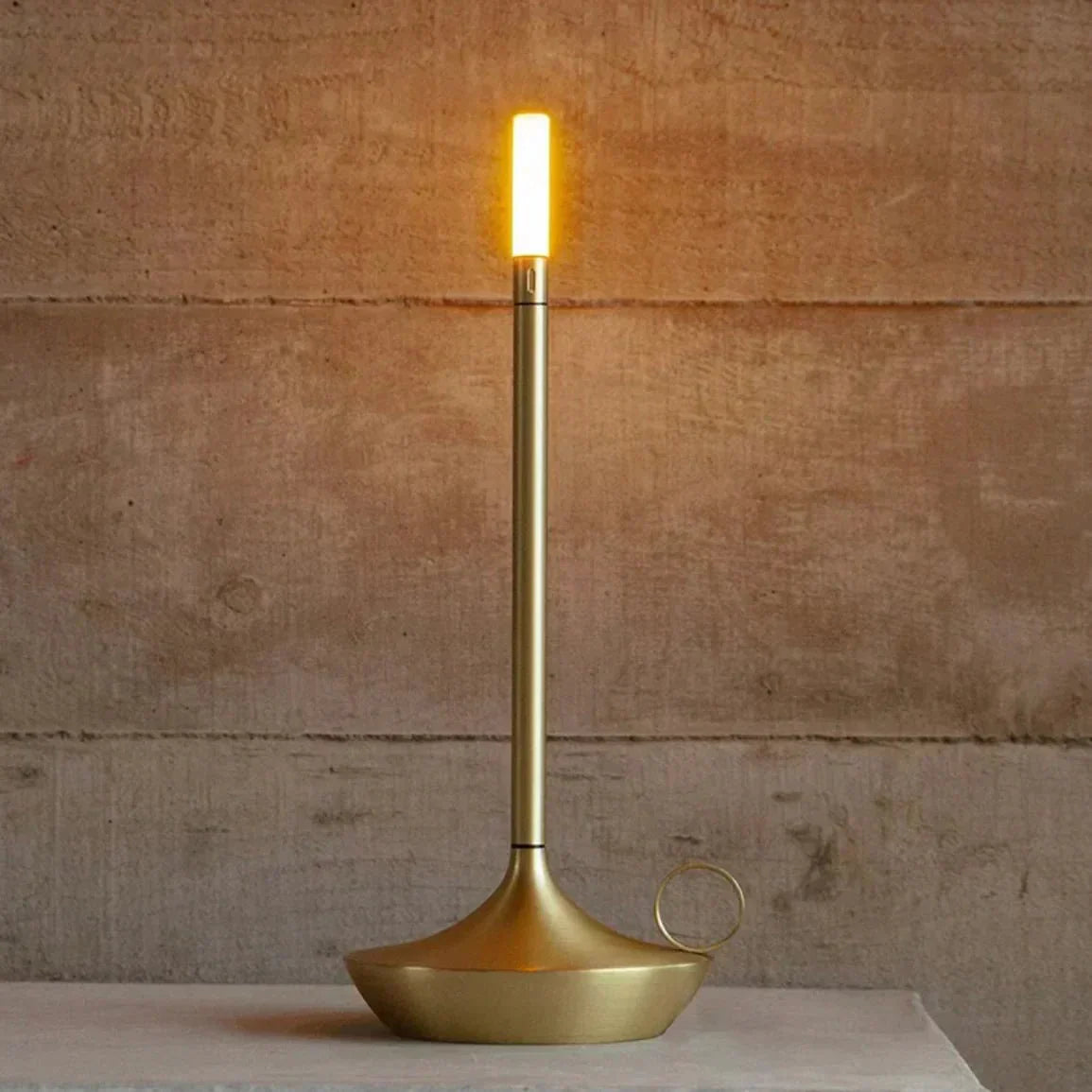 MICHAEL – TABLE LAMP
